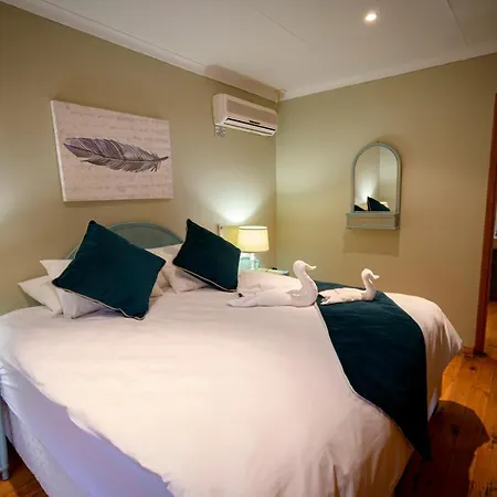 Sangiro Game Lodge Bloemfontein Buitenkant foto