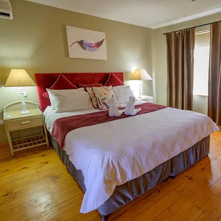 Sangiro Game Lodge Bloemfontein Buitenkant foto